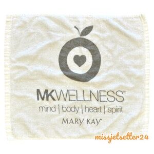 Mary Kay MK Wellness White and Grey Sweat Towel NWOT